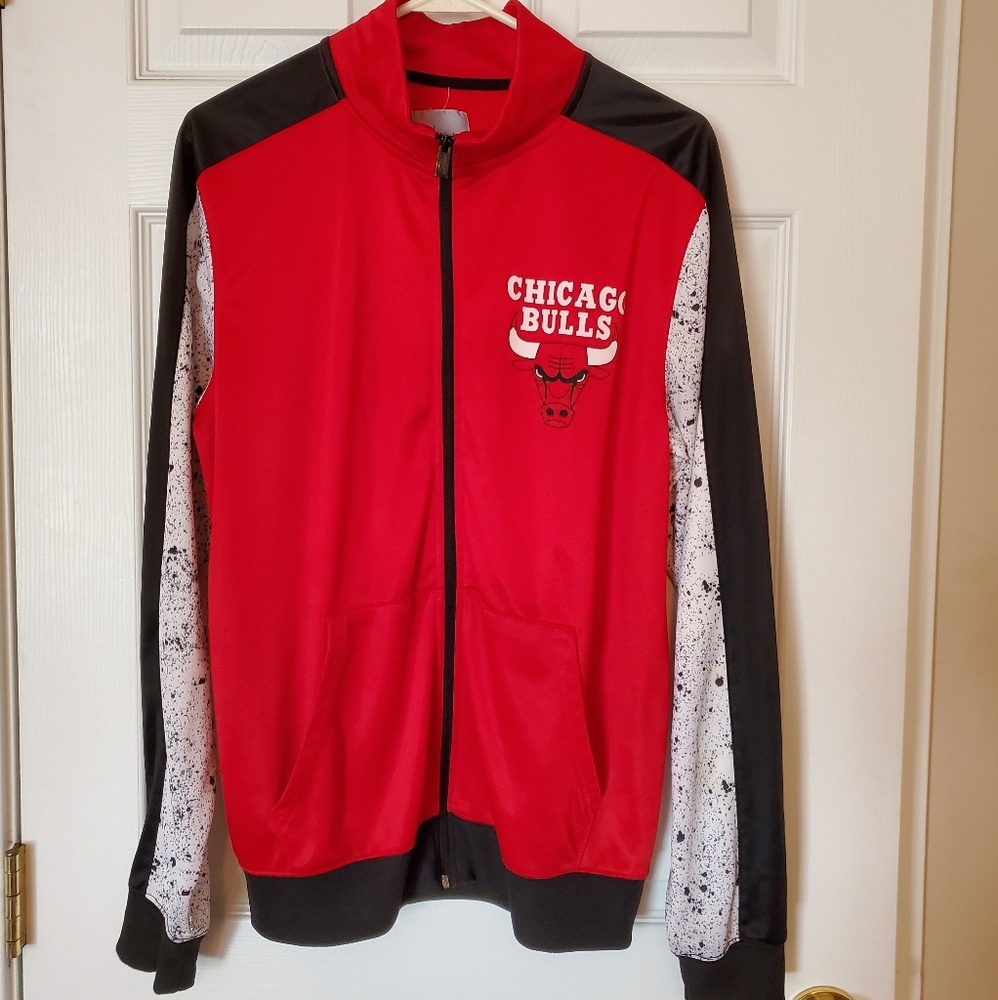 Chicago Bulls Brand New Zip Up light Jacket